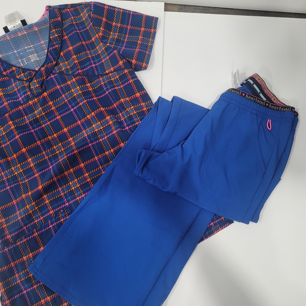 HeartSoul Blue and Multicolor Plaid Scrub Set